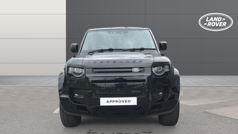 Land Rover Defender 3.0 D250 X-Dynamic HSE 90 3dr Auto Diesel Estate